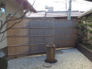 竹垣のメンテナンス