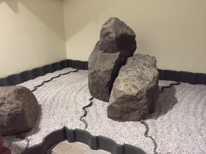 竹枝穂垣と光悦寺垣　アメリカアンダーソン庭園に設置しました。