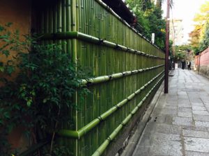 田舎亭　竹垣・建仁寺垣