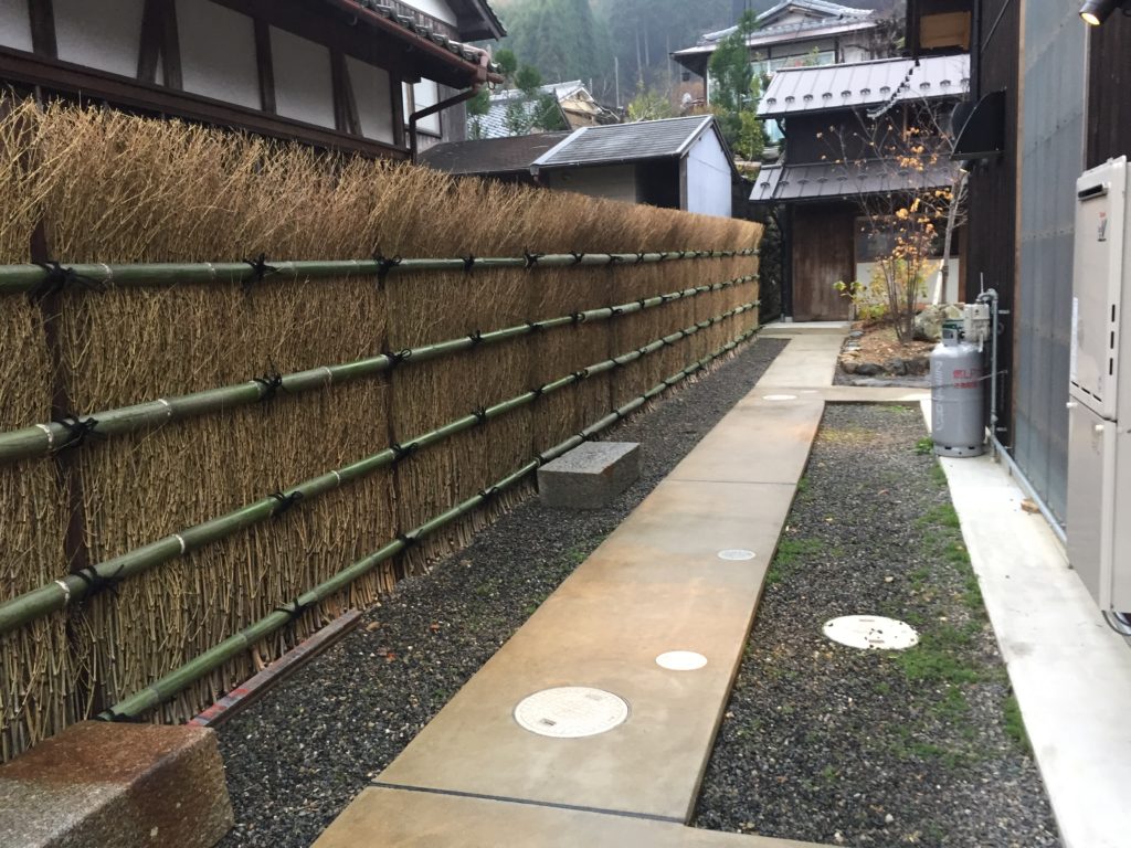 %ARABICA竹垣施工