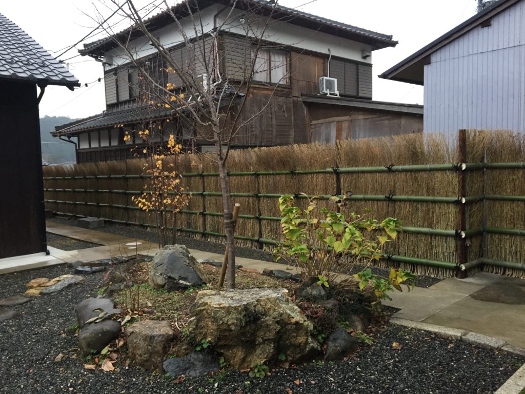 %ARABICA竹垣施工