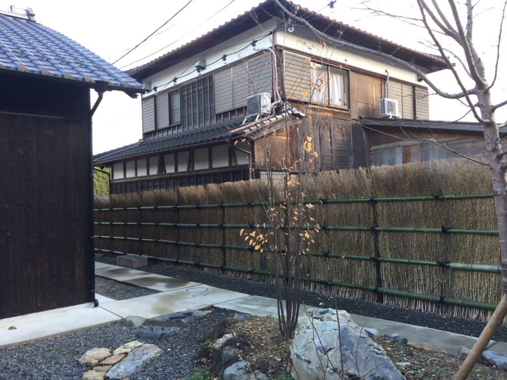 %ARABICA竹垣施工