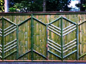 新しいスタイルの竹垣長岡銘竹株式会社