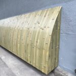 青竹の犬矢来（駒寄せ）