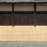 晒竹の犬矢来（駒寄せ）